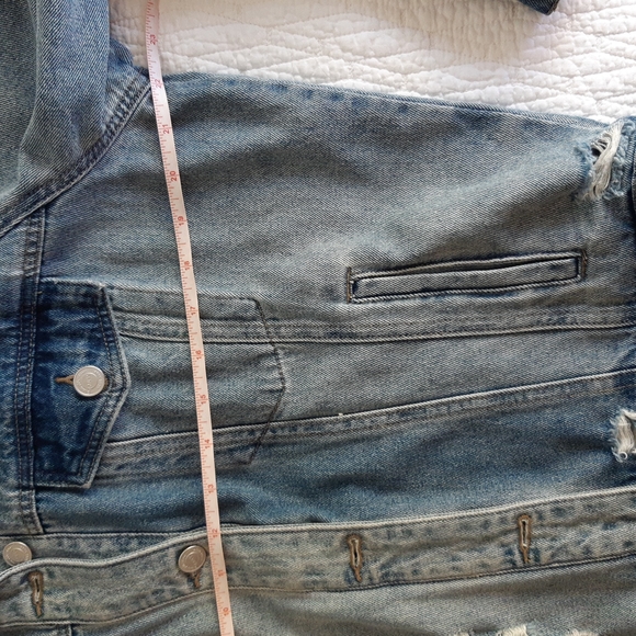 ONLY blue denim jacket. Size S - Picture 5 of 8